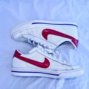 Nike Sweet Classic Low Top Sneakers Women’s 7.5